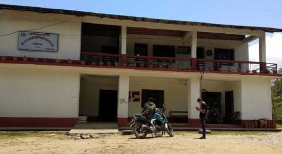 प्रमुख प्रशासकीय अधिकृत काजीमानलाई कारबाही गर्न पत्राचार